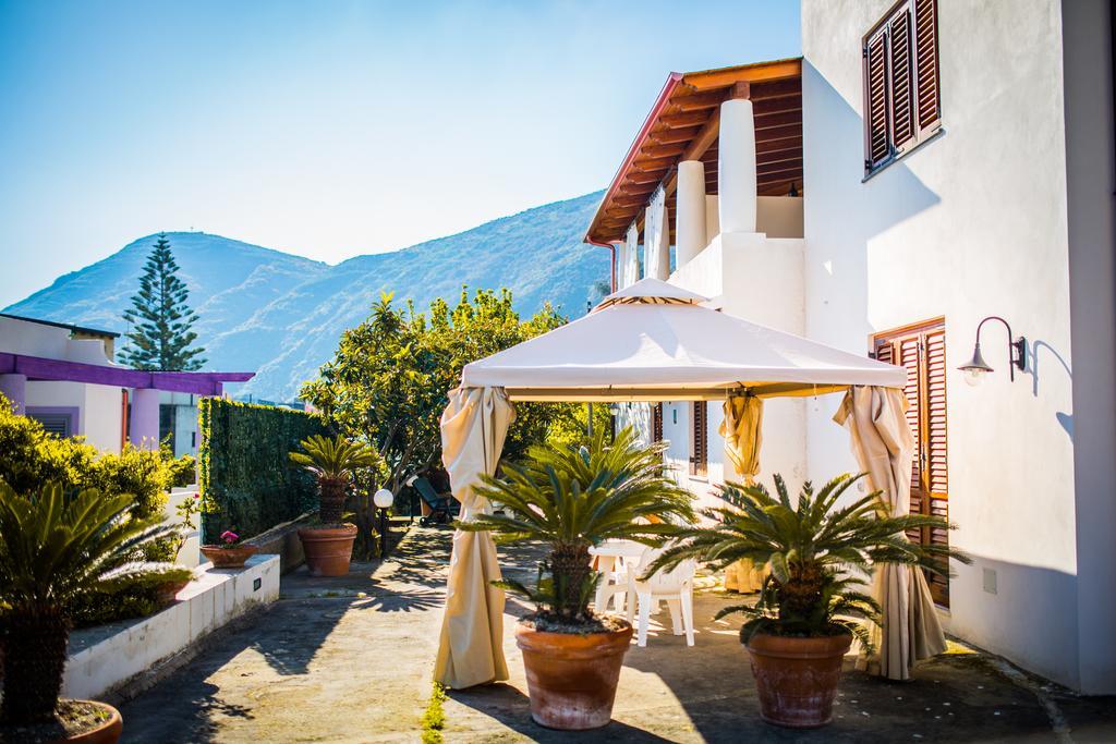 Bed and Breakfast Casa Papiro à Lipari  Extérieur photo